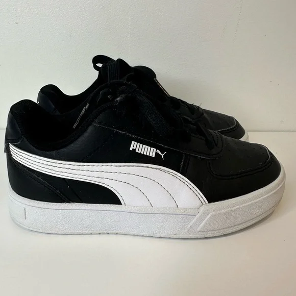 PUMA Unisex-Child Caven Sneaker, Black/White - Picture 3 of 16